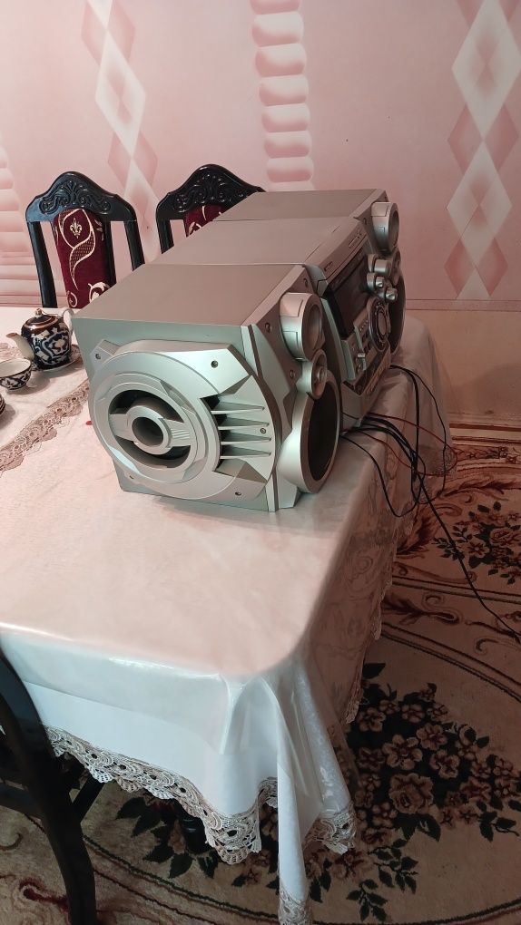 Muzikalniy senter samsung