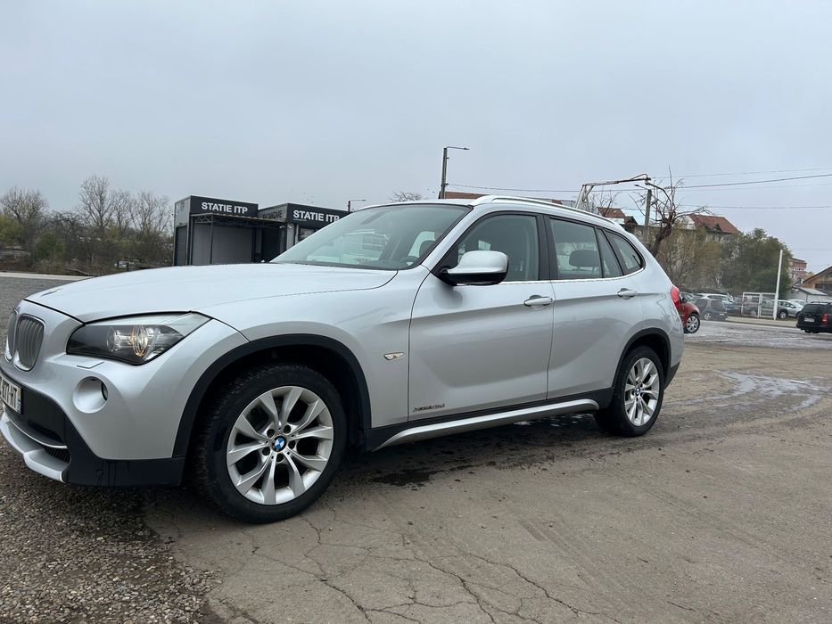 BMW X1 BMW X1 xDrive 23d Luxe Cutie Automată 4X4 Navi Klima Încălzire scaune