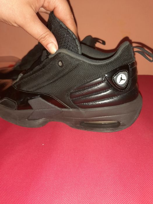 Jordani 42 negrii în stare buna