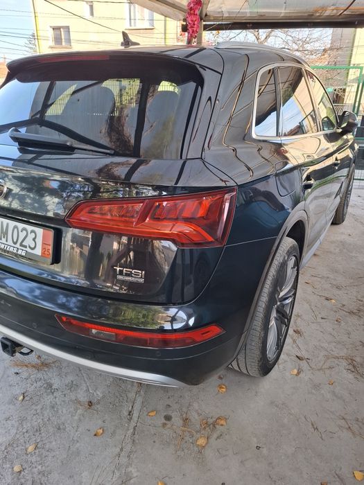 Audi q5 2018 2.0 tfsi Technic