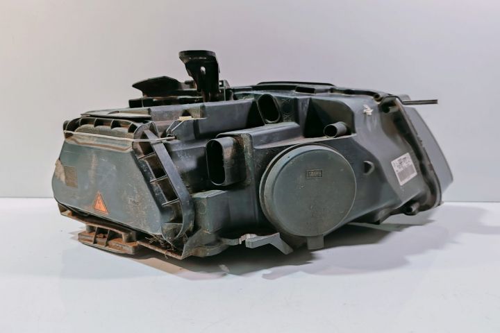 Far Stanga   8T0941003S Audi A5 8T