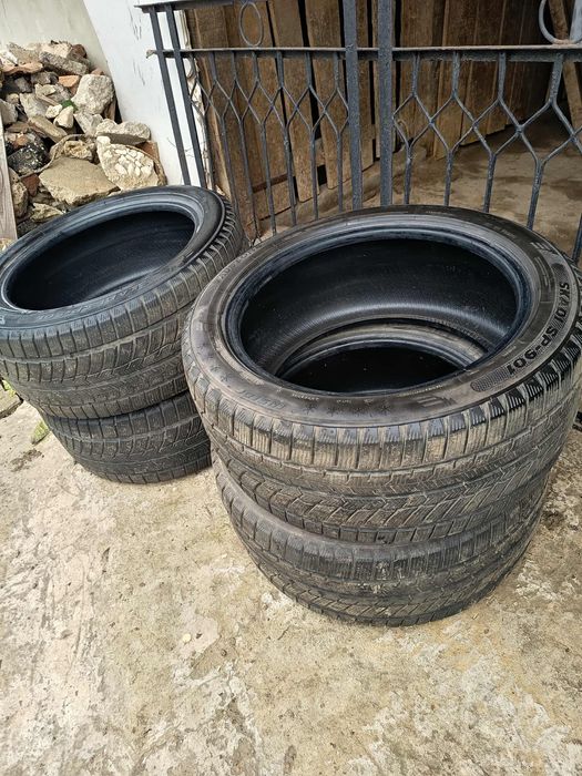 Зимни гуми 245/45/17