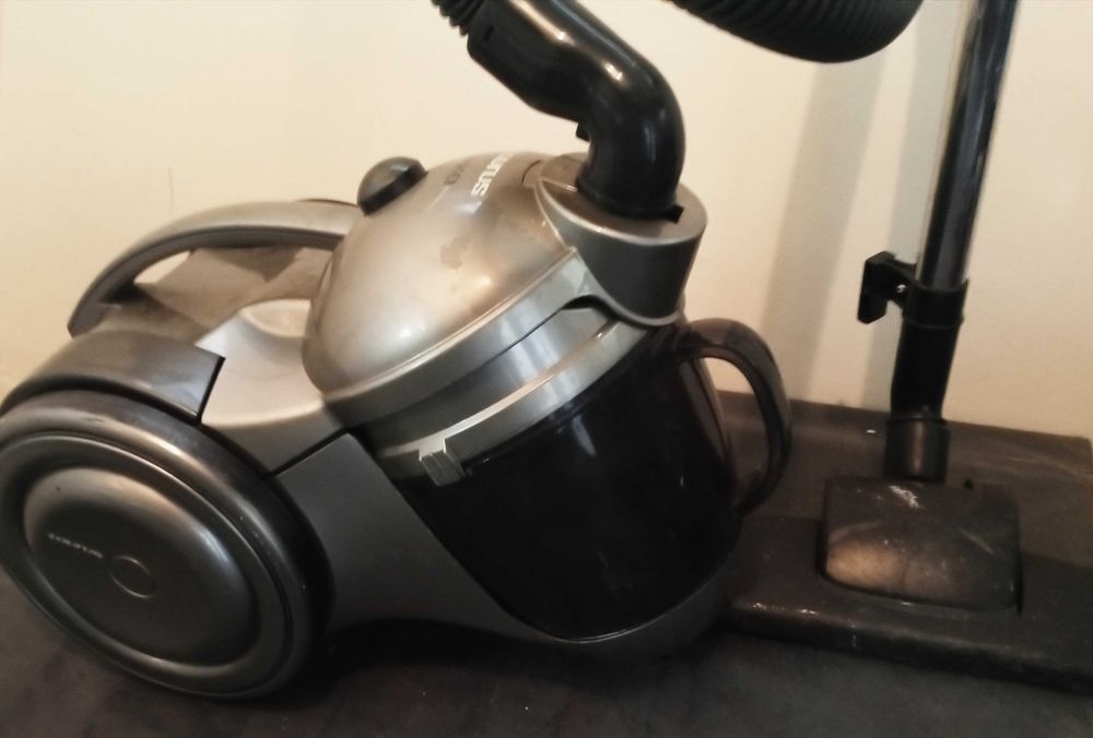 Прахосмукачка TAURUS 1400W