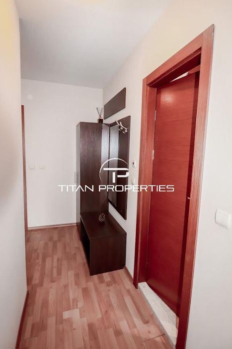 Дава се под наем Двустаен апартамент в Варна, Център - 76 кв.м за 425 € - Снимка #9