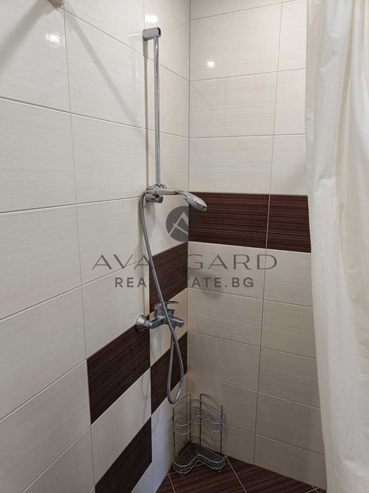 Продава се Тристаен апартамент в Пловдив, Кючук Париж - 84 кв.м за 1761 €/кв.м - Снимка #12