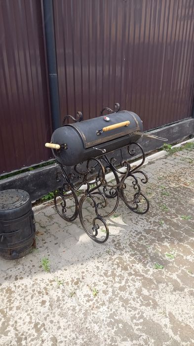 Продам мангал барбекю