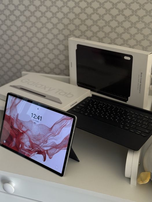 Планшет Samsung Galaxy Tab S8+ 5G -256gb +подарок чехол с клавиатурой