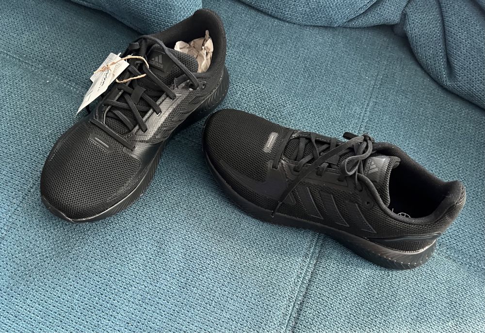 Маратонки ADIDAS RUNFALCON 2.0.Нови и 100% оригинал.С етикети.