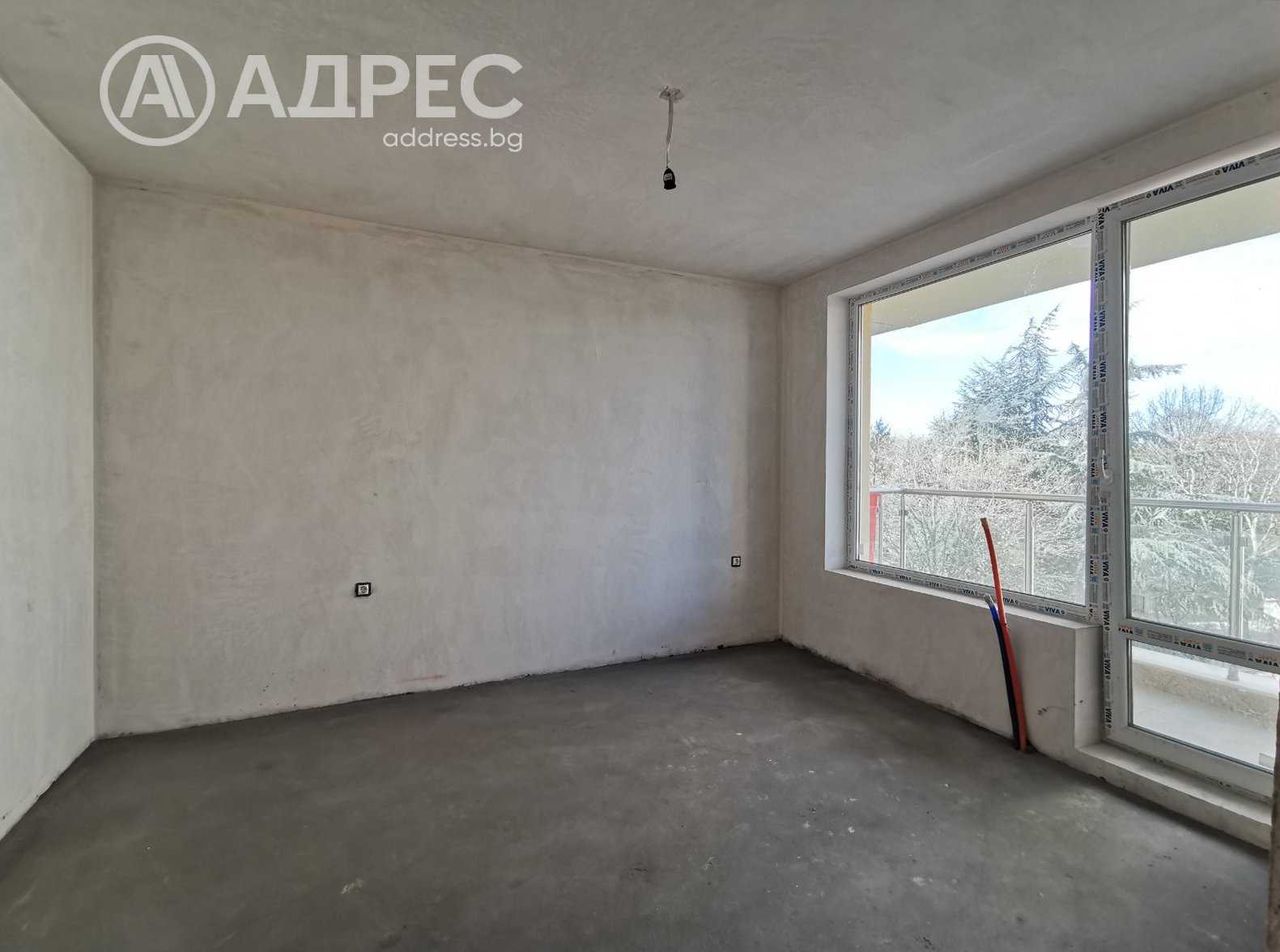 Продава се Тристаен апартамент в Русе, Алеи Възраждане - 83 кв.м за 1493 €/кв.м - Снимка #2