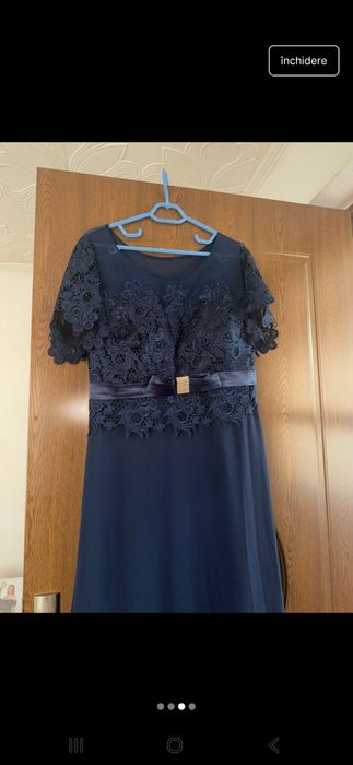 Rochie lungă,stare foarte buna