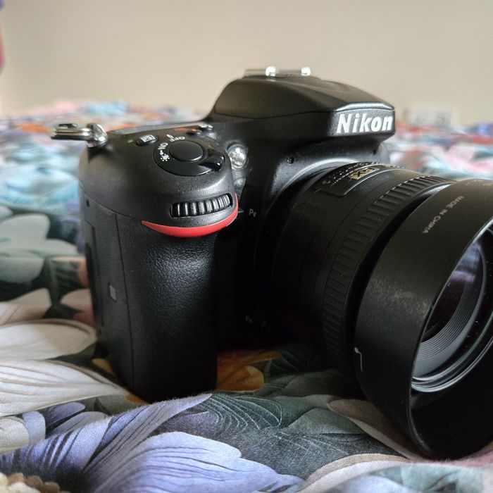 Nikon d7200 - тяло