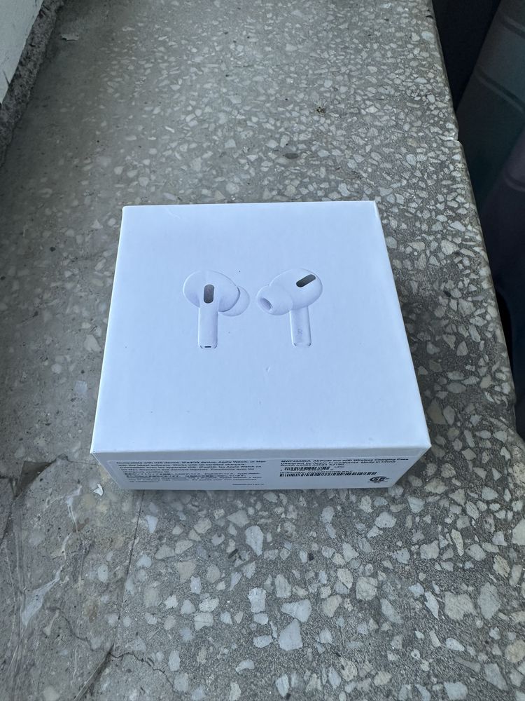 AirPods Pro Apple cu Incarcare Wireless