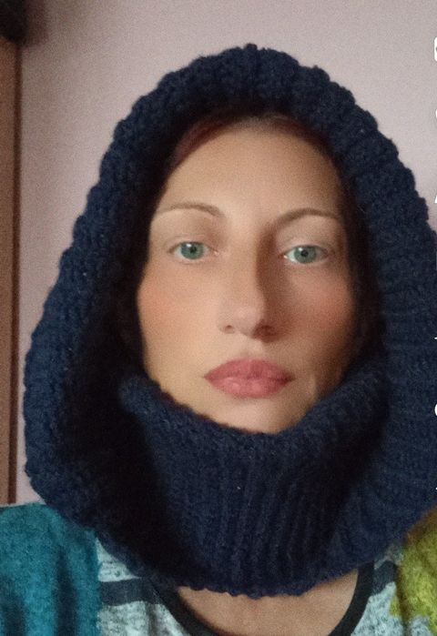 Шал с качулка 2 в 1