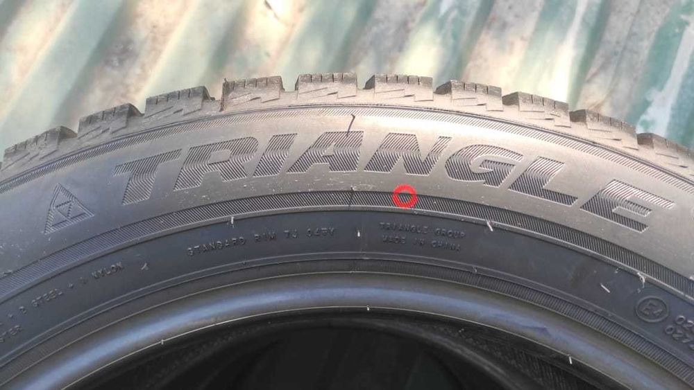 Шины зимние 215/55/17 Triangle PL01 (98R)