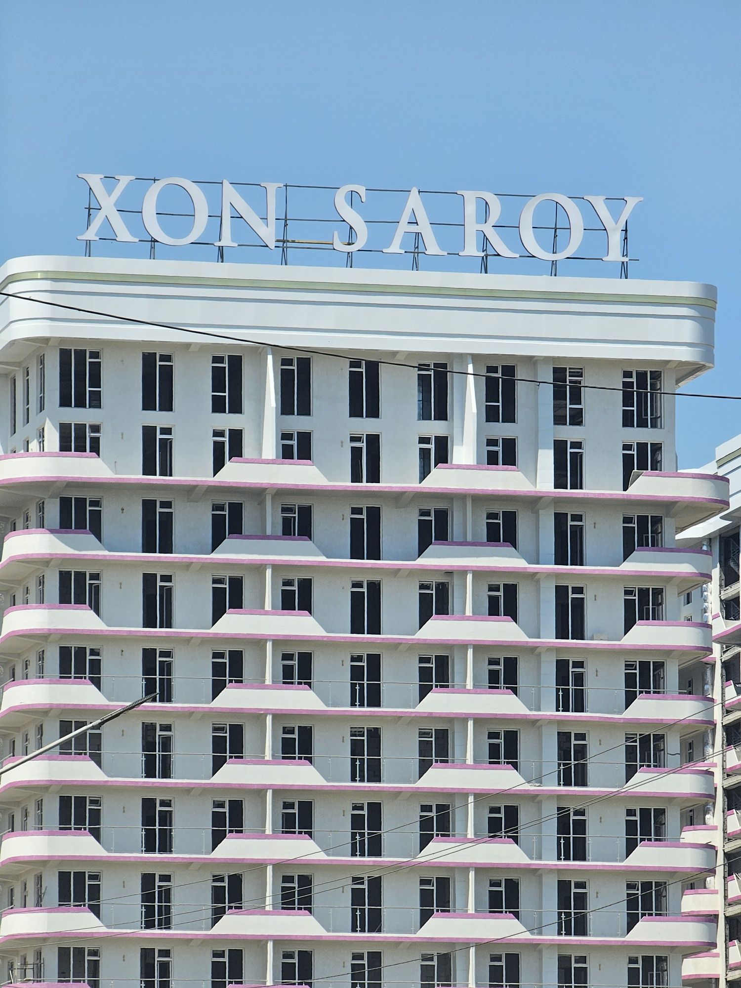 Продаётся квартира Новостроенным доме "Хон сарой"