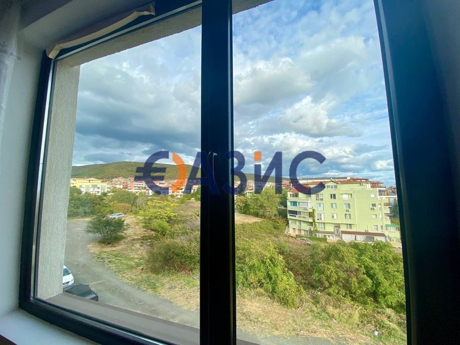 Продава се Двустаен апартамент в Свети Влас - 58 кв.м за 1438 €/кв.м - Снимка #11