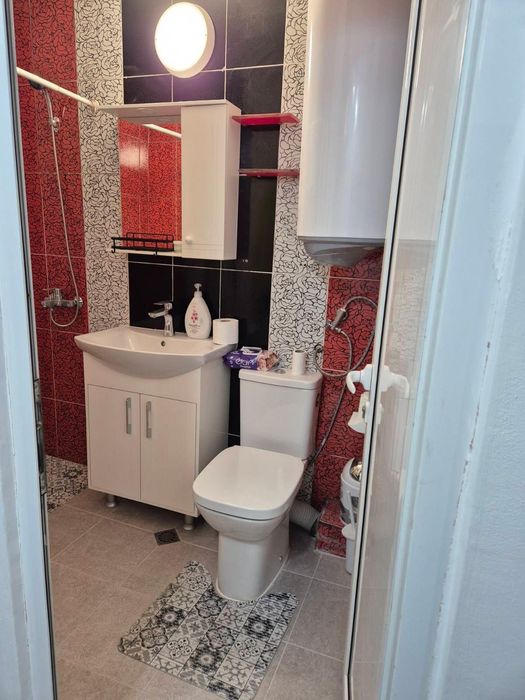 Дава се под наем Едностаен апартамент в Варна, Владислав Варненчик - 54 кв.м за 358 € - Снимка #5