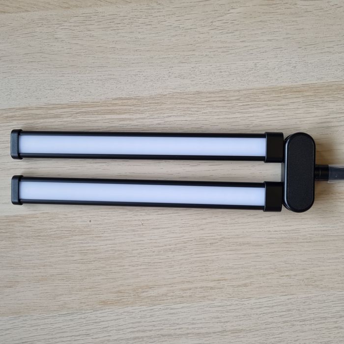 LED лампа с регулируема светлина