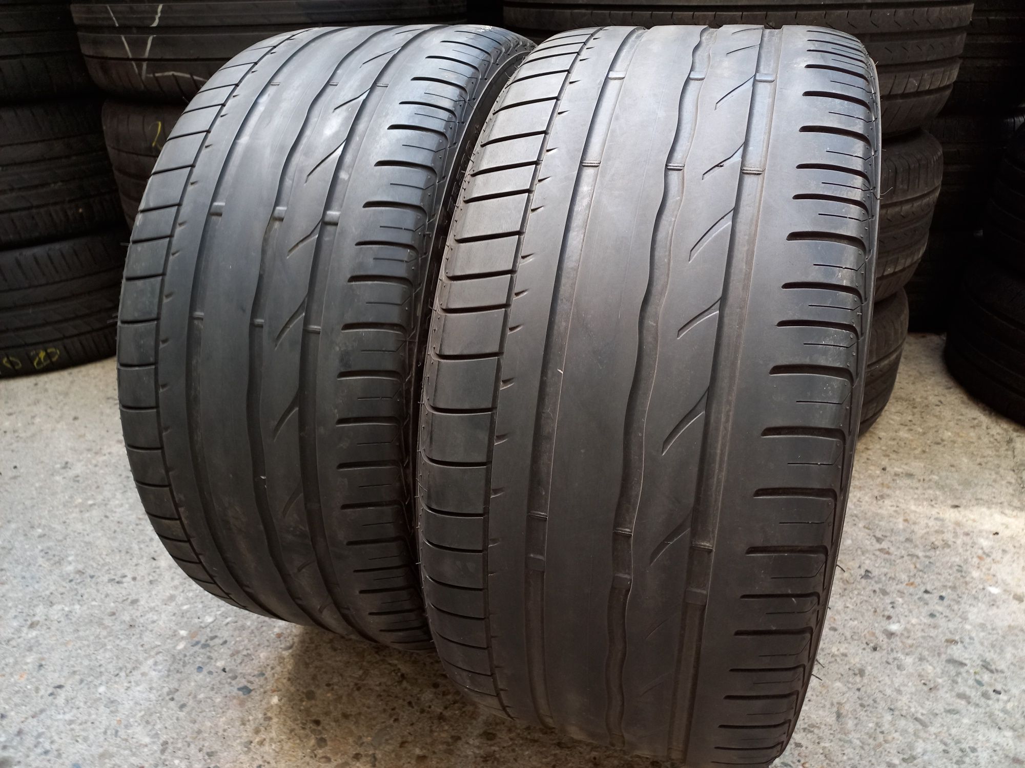 Anvelope second vară 275 40 R18 Bridgestone RFT