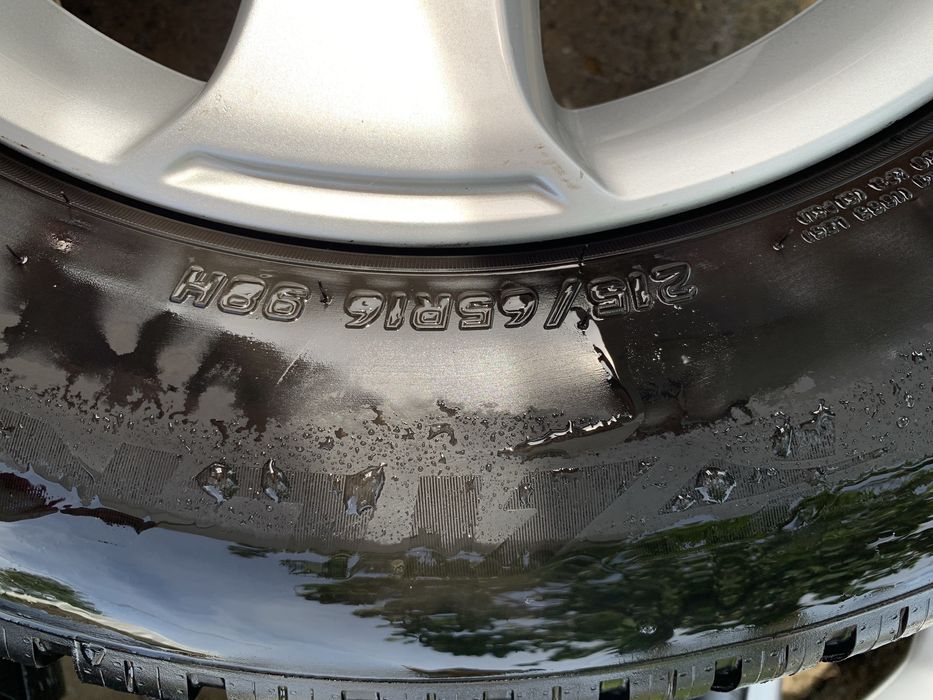 Комплект нови зимни гуми 215/65/16 Falken M+S