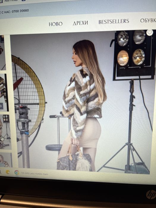 Късо палтенце на  Alessa в няколко цвята