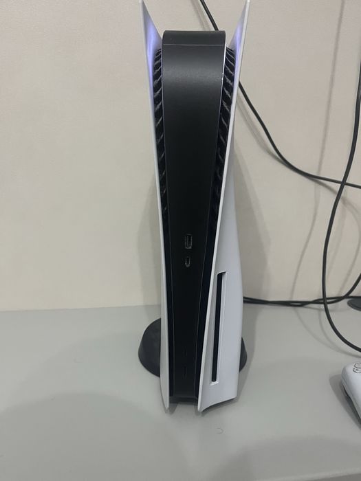 Продам Playstation 5
