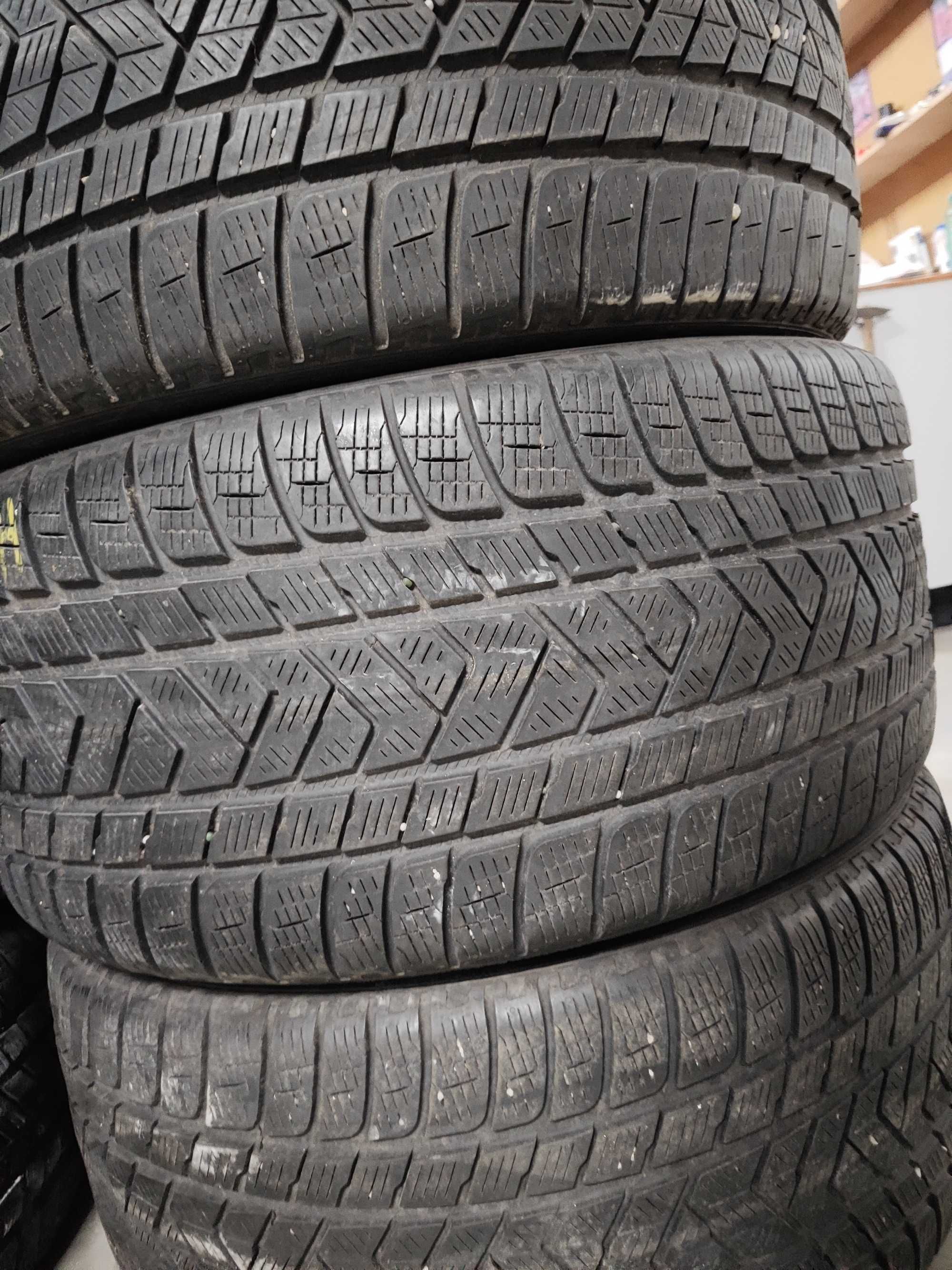4бр. зимни гуми 295/35/21 Pirelli