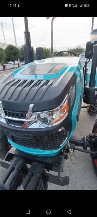 Mini jatki  304 traktori