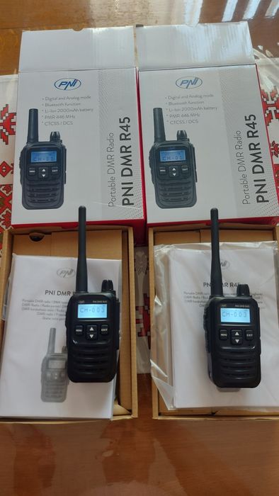 Set stații radio PNI DMR R45, analogic și digital, 2W