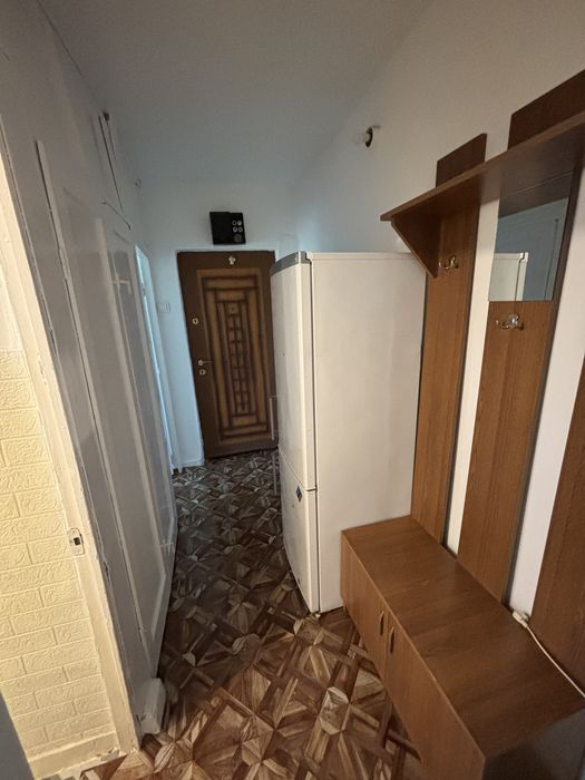 Apartament 2 camere Sucevei, Carrefour