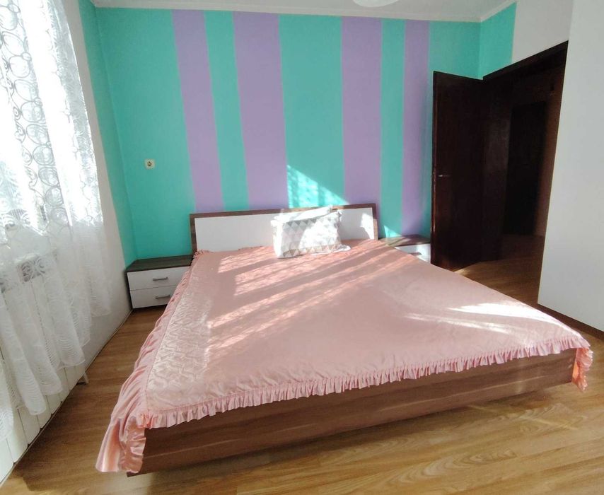 Къща и магазин в Тетевен !