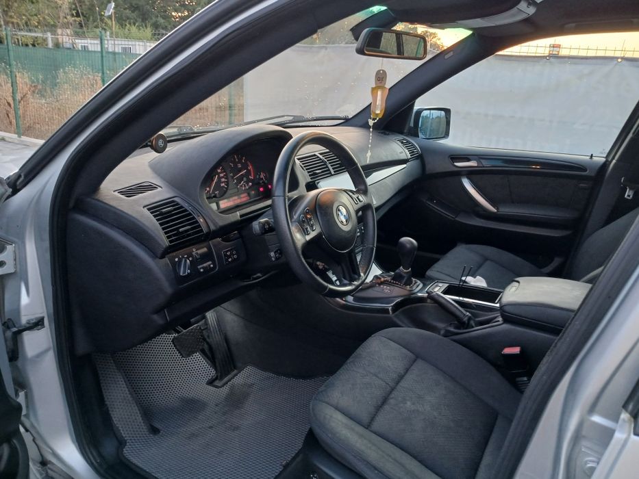 Vand sau schimb BMW X5 E53 2001