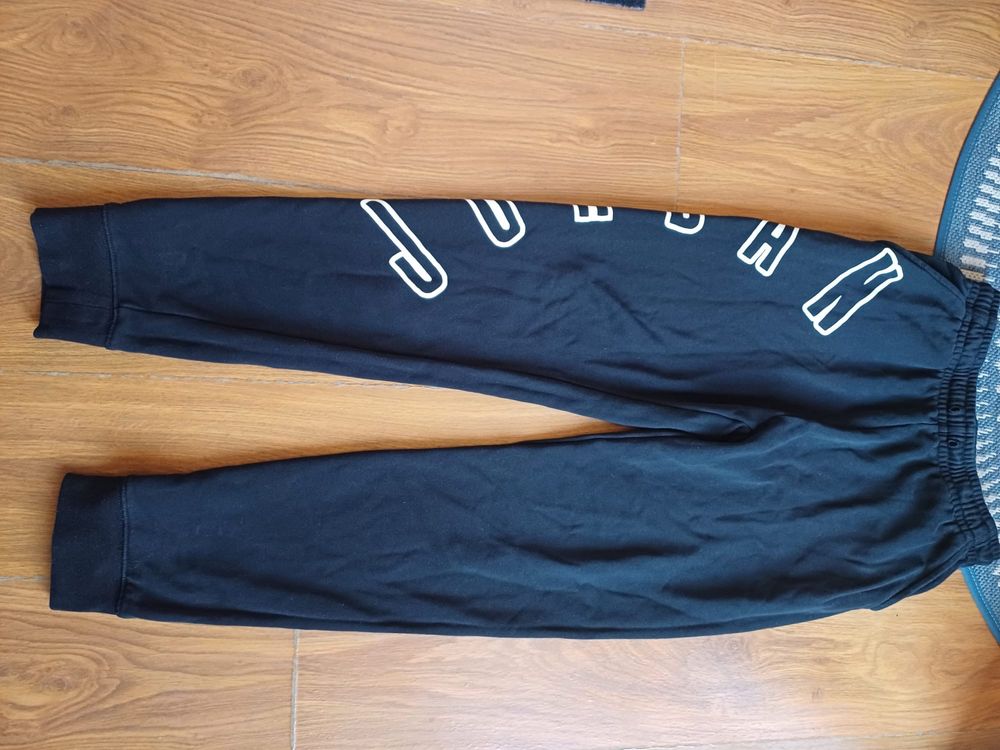 Pantaloni jordan