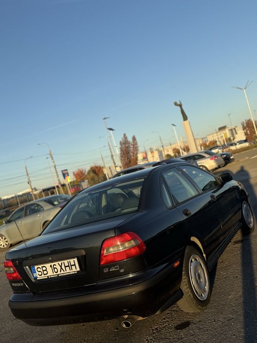 Volvo S40 An 2000