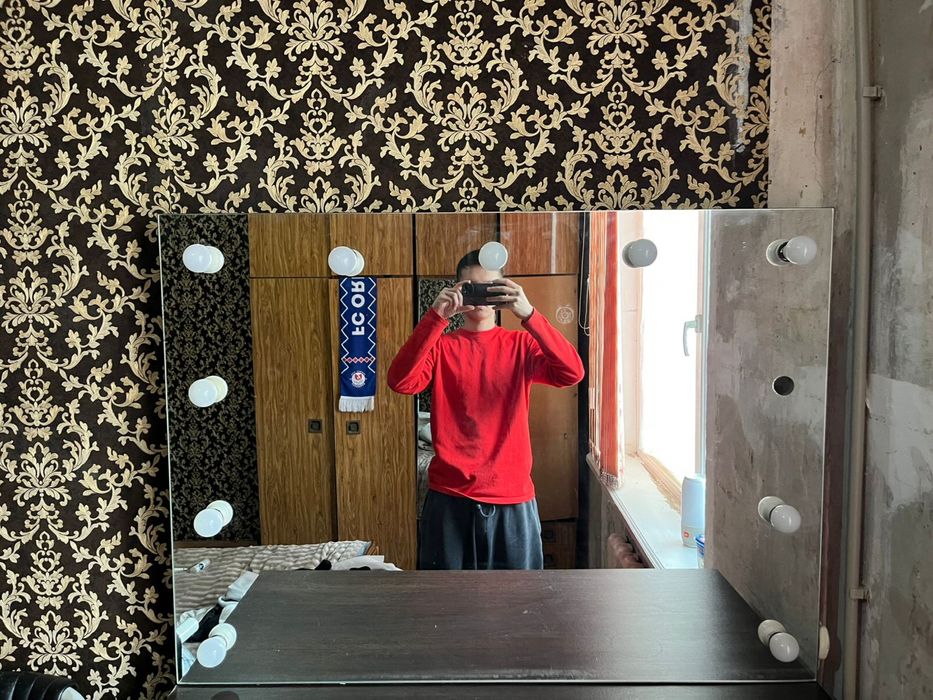 Зеркало с подсветкой