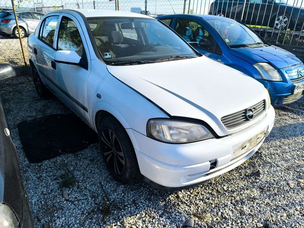 Opel Astra G 1.2 65к.с. НА ЧАСТИ