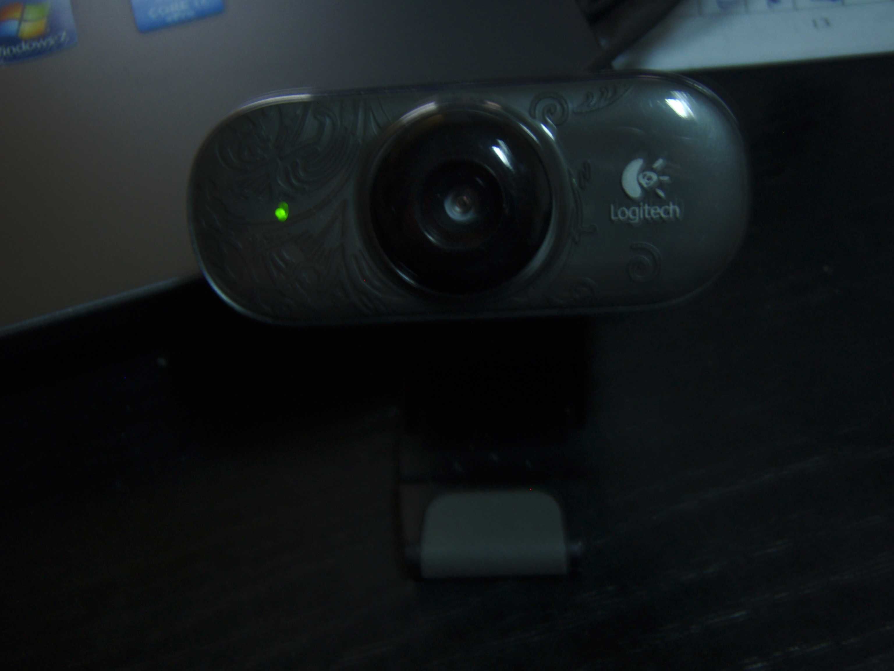 Webcam cu microfon Logitech C210 V-U0019