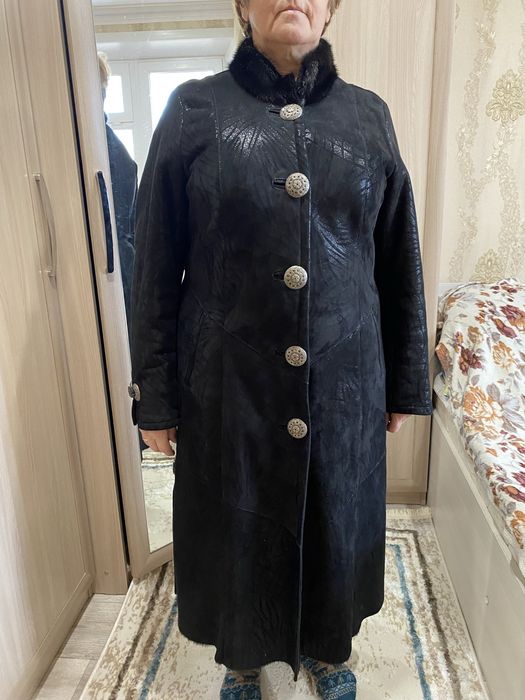 Продам дубленку женскую