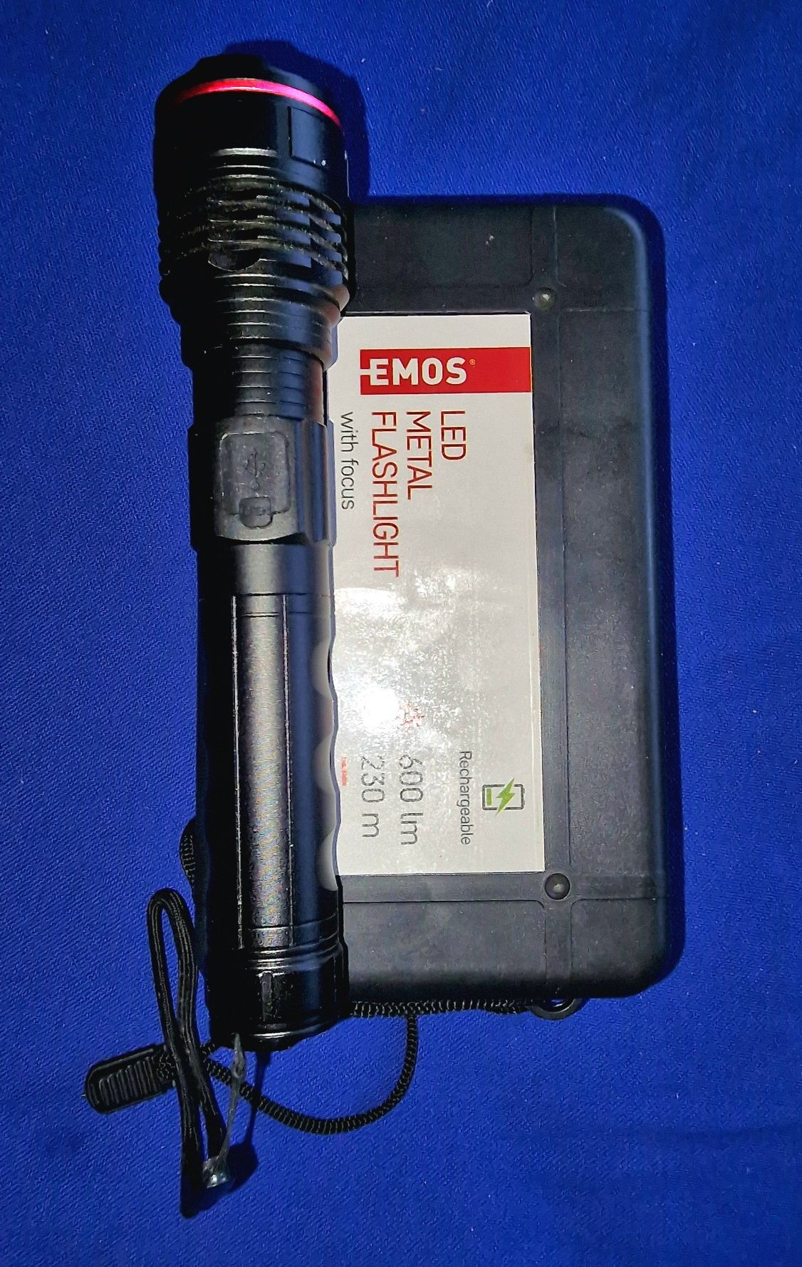 фенер LED EMOS 600