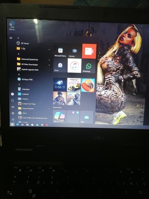 Vând laptop dell latitude 3490