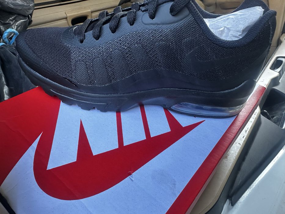 Nike air max invigor