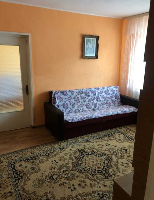 DE VANZARE Apartament 3 camere centru