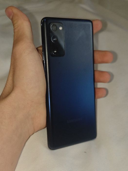 Samsung Galaxy s20 fe 8/128