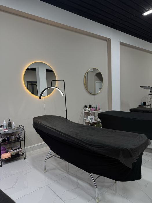 Продам косметологическую кушетку б/у