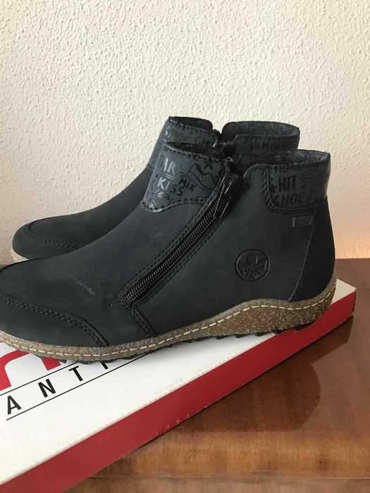 RIEKER тъмно сини боти, размер 38, чисто нови, в кутия