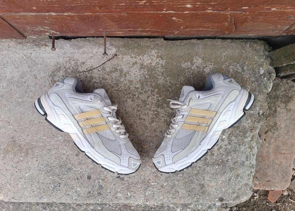 adidas response cl