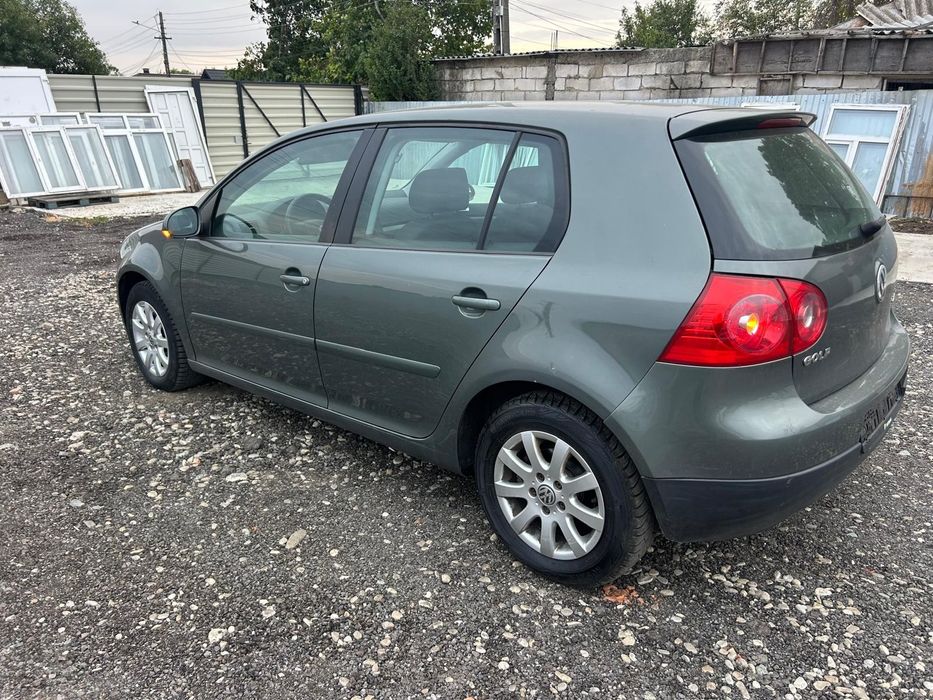 Golf 5 .2.0 diesel. Automat.clima