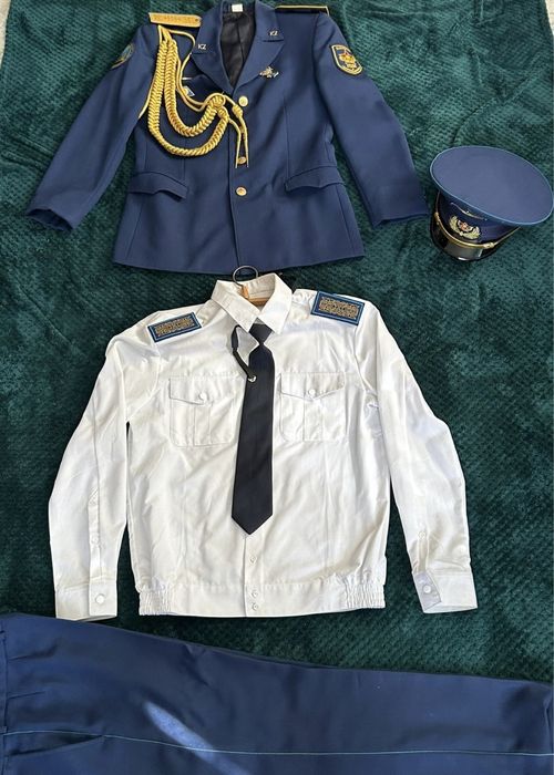 Продам форма солдатскую