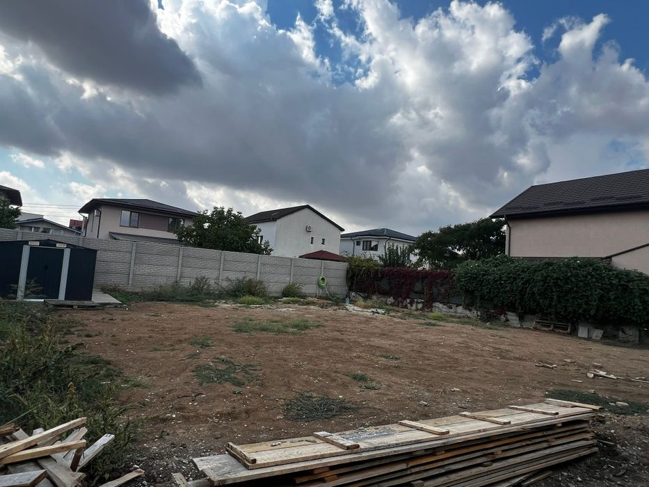 Vand teren in Chiajna