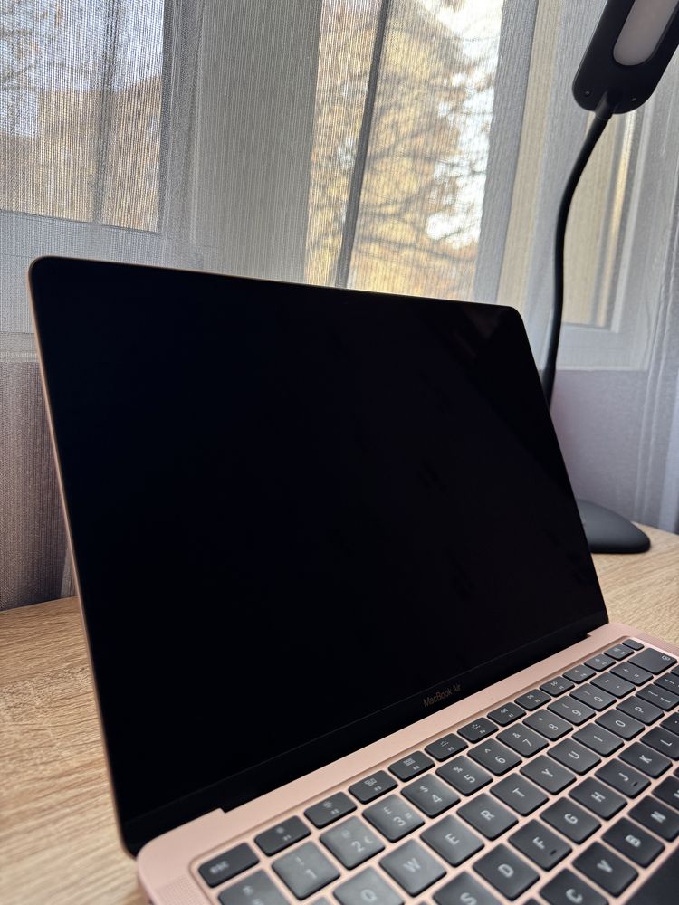 MacBook Air 13.3 inch